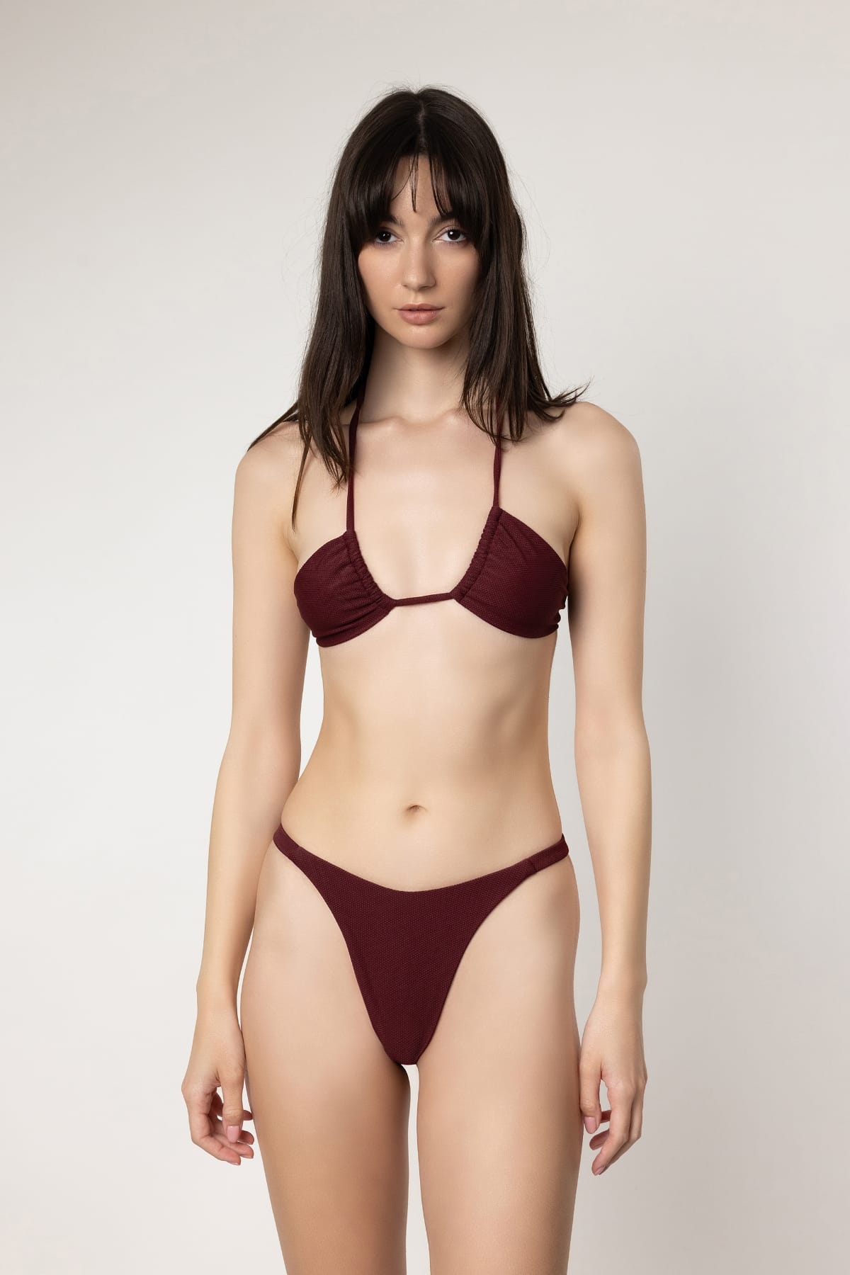 minhilitious-nevessa-top-burgundy-portrait
