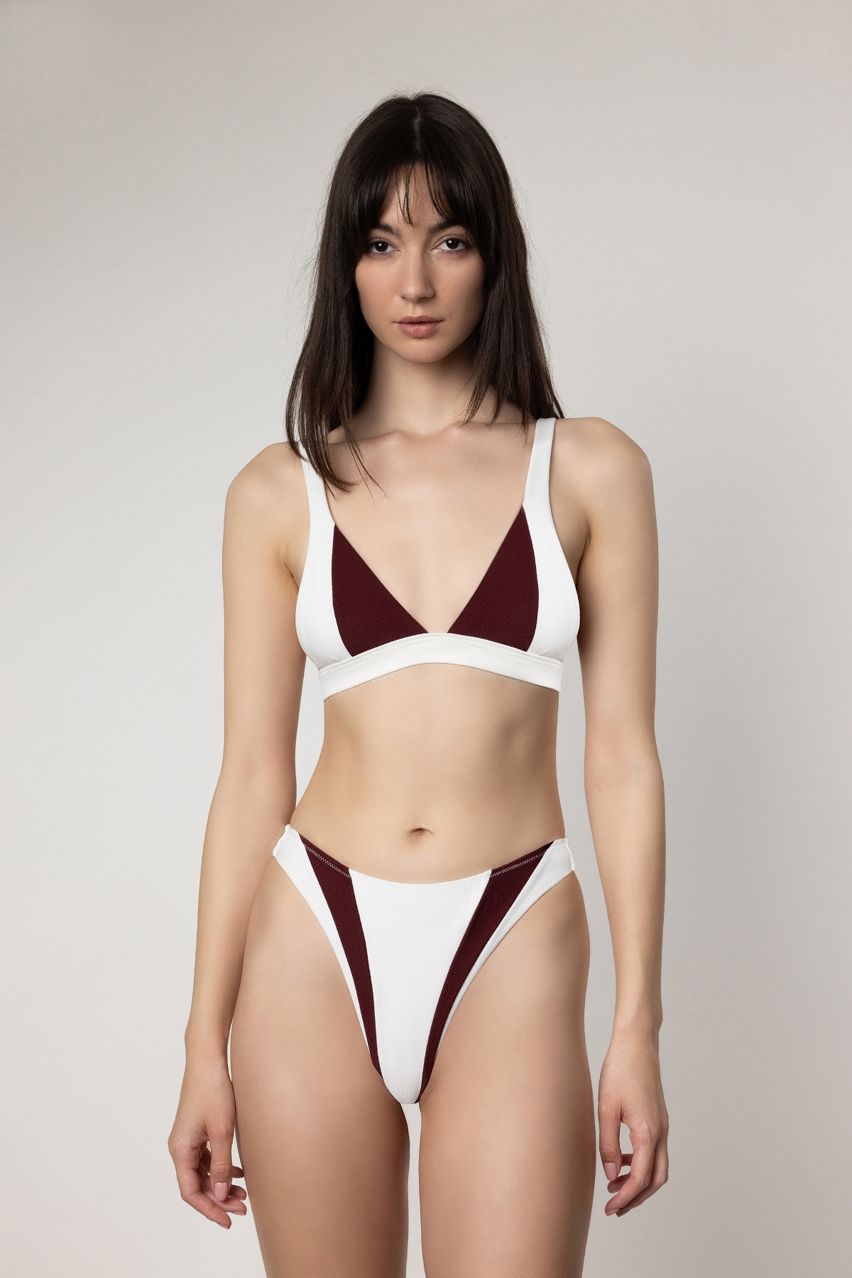 minhilitious-vitoria-top-off-burgundy-portrait