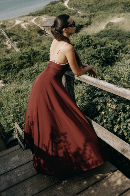 luna-dress-mina-landing
